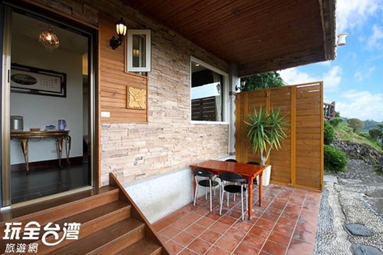 Mountain House Bed & Breakfast Shuiyuan Exterior photo