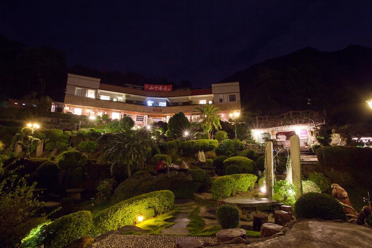 Mountain House Bed & Breakfast Shuiyuan Exterior photo