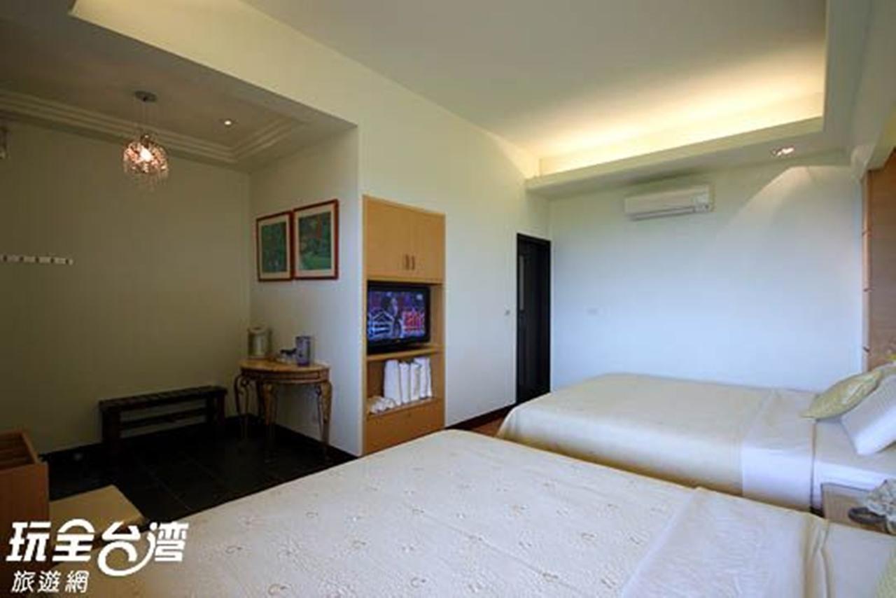 Mountain House Bed & Breakfast Shuiyuan Exterior photo