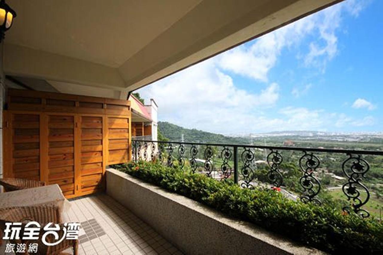 Mountain House Bed & Breakfast Shuiyuan Exterior photo
