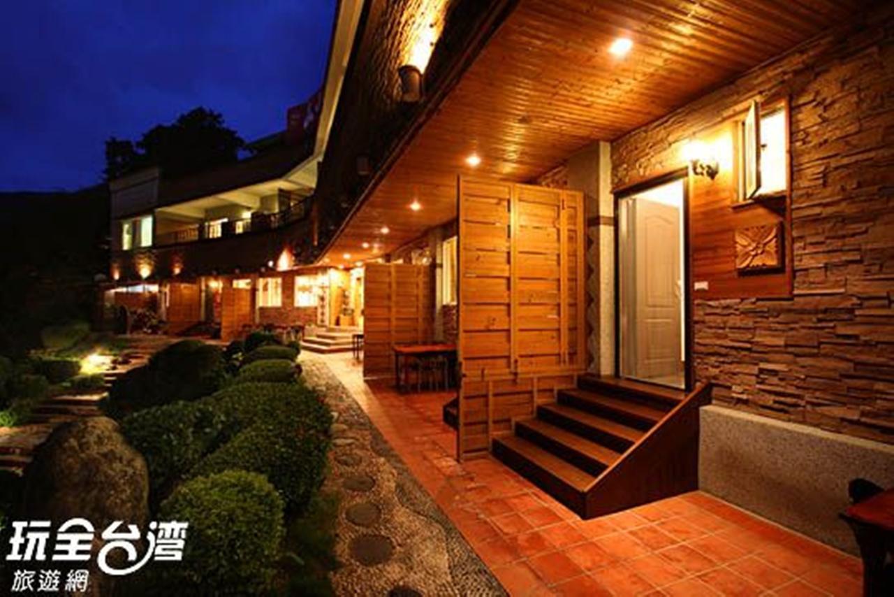 Mountain House Bed & Breakfast Shuiyuan Exterior photo