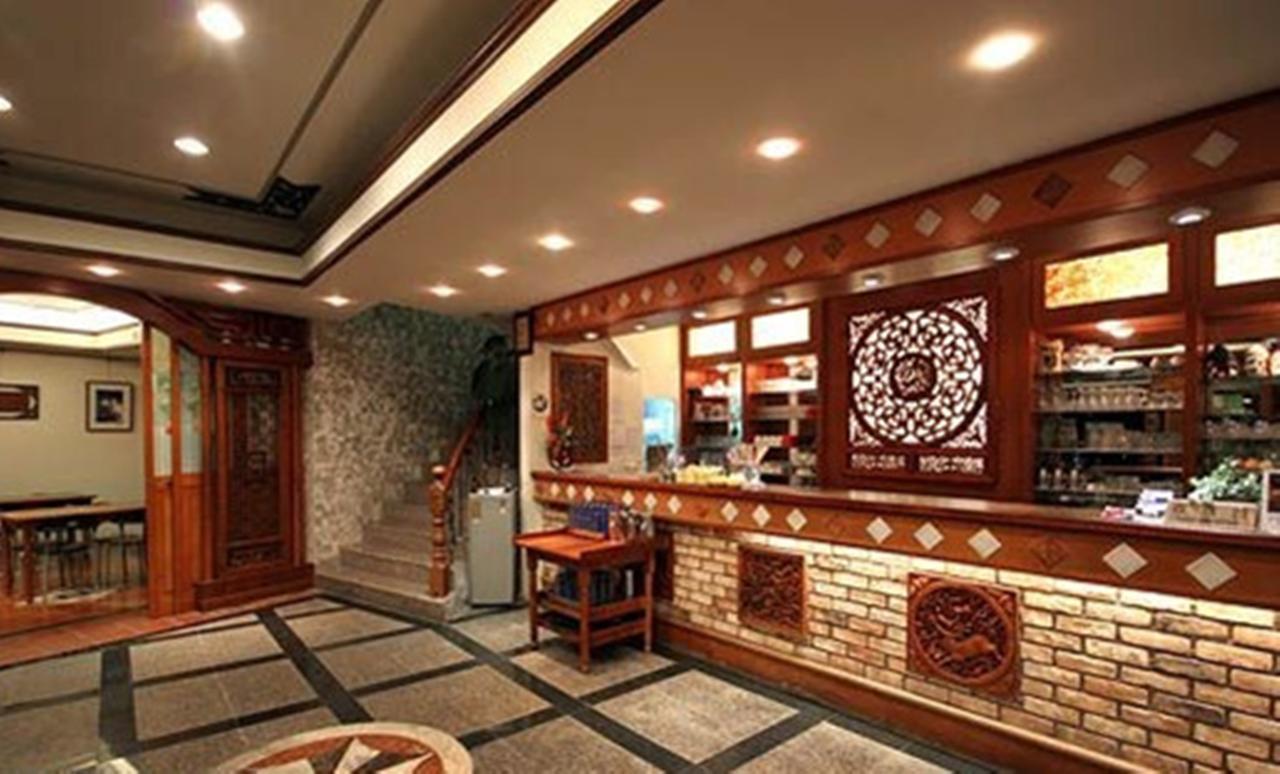 Mountain House Bed & Breakfast Shuiyuan Exterior photo