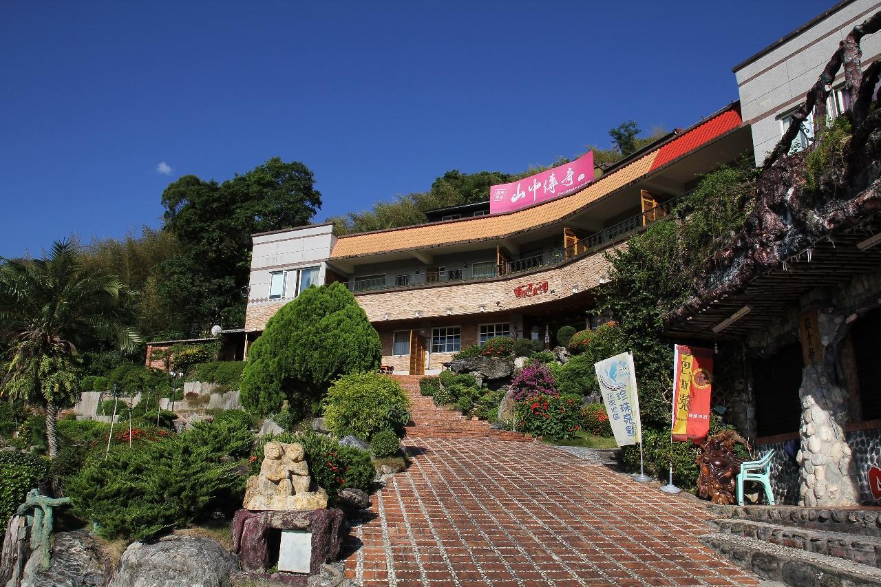 Mountain House Bed & Breakfast Shuiyuan Exterior photo