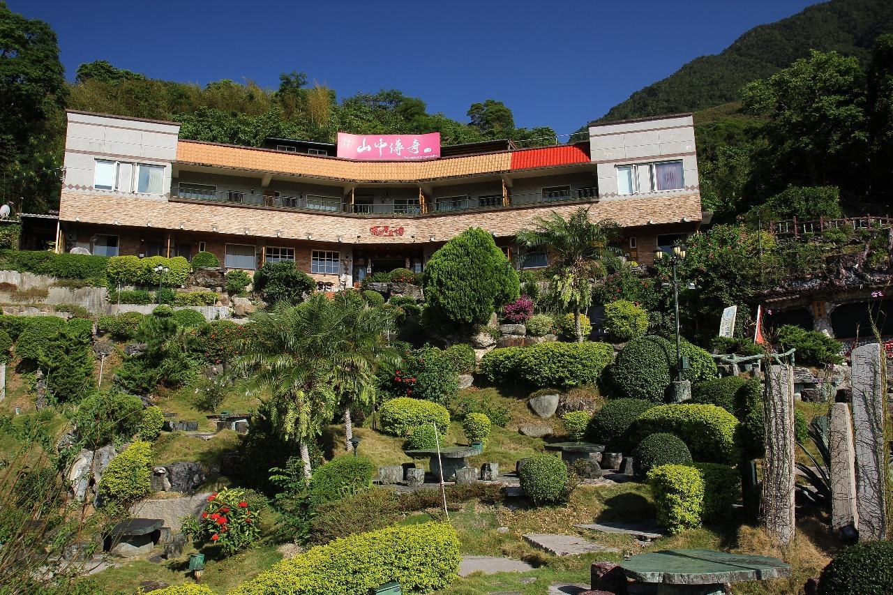 Mountain House Bed & Breakfast Shuiyuan Exterior photo